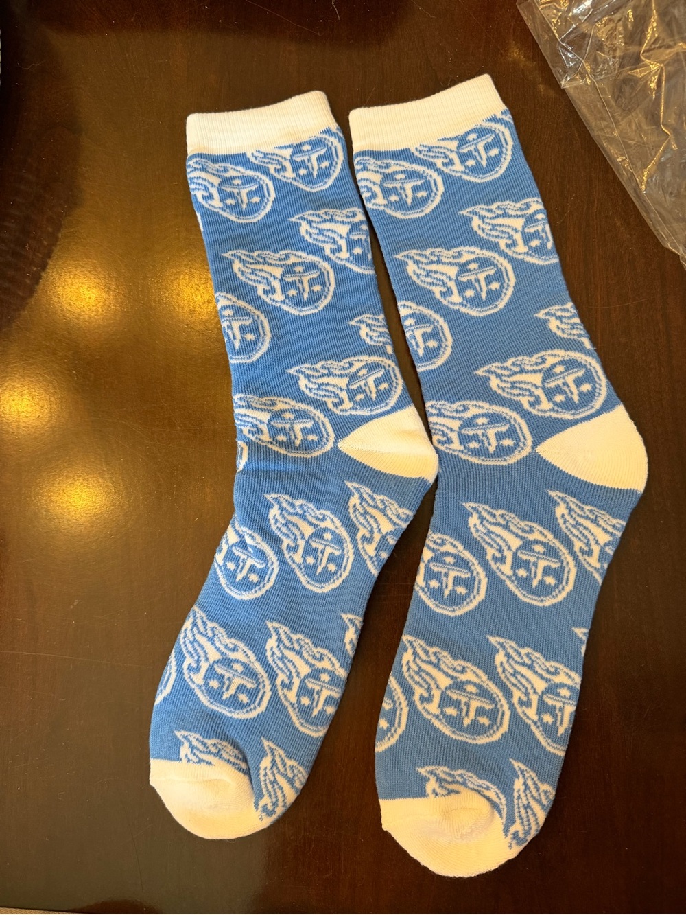Idegy Tennessee Titans NFL Light Blue Knit Crew Socks - One Size. Stadium Promo